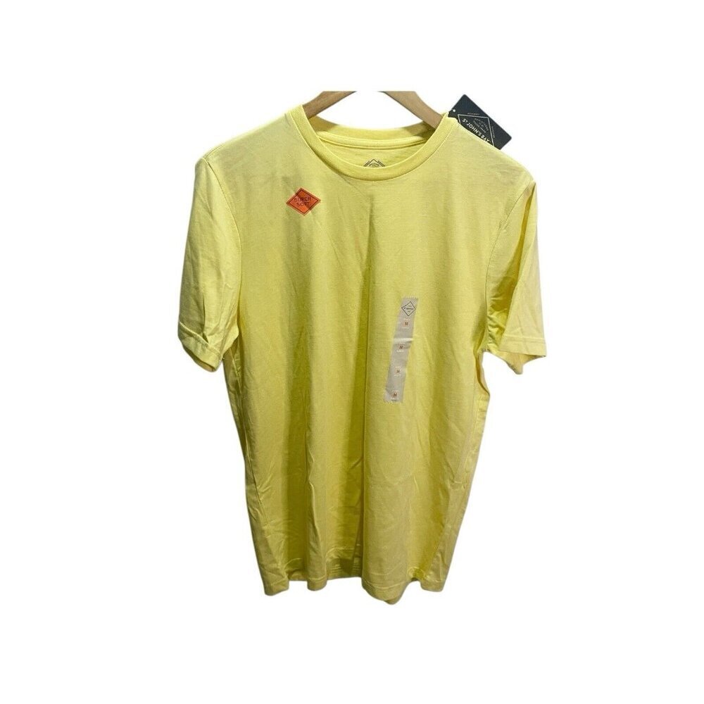 St. John's Bay T-Shirt Mens Medium Yellow Super Soft Crew Neck Short Sleeve Tee